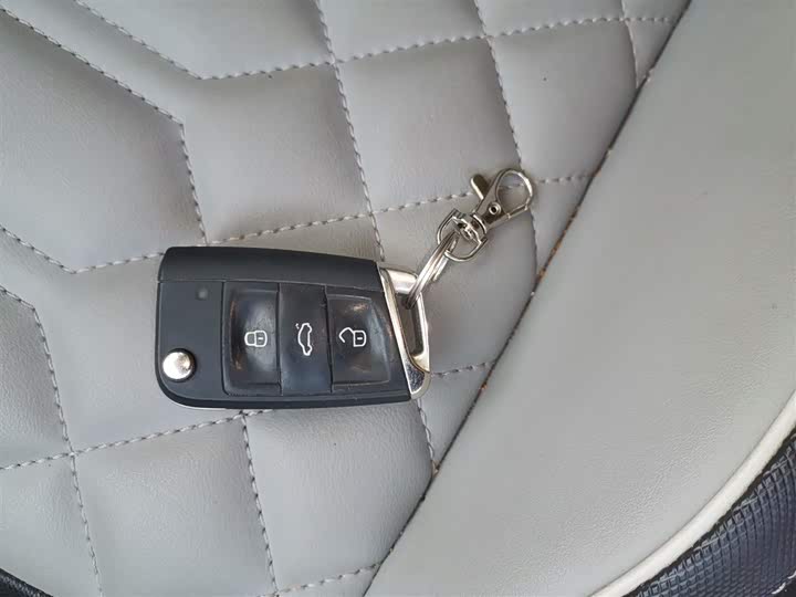 Фото 9 - Volkswagen Tayron