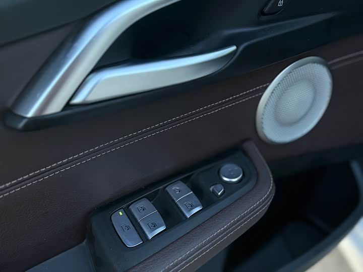 Фото 17 - BMW 1 Series