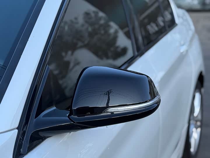 Фото 23 - BMW 1 Series