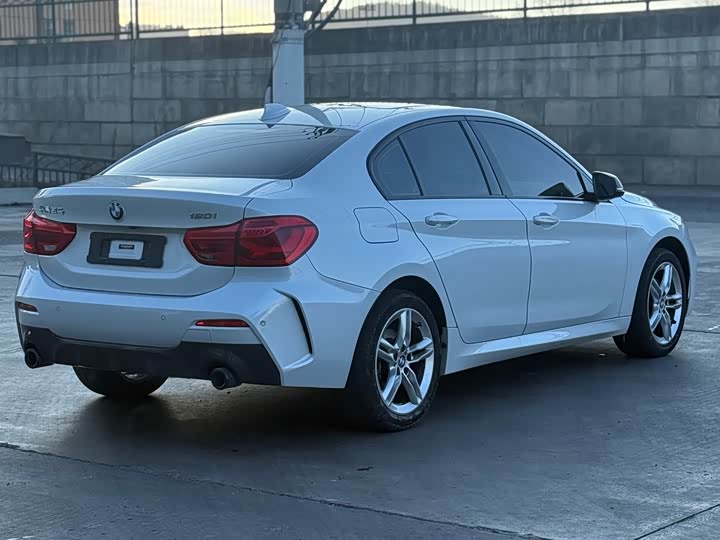 Фото 29 - BMW 1 Series