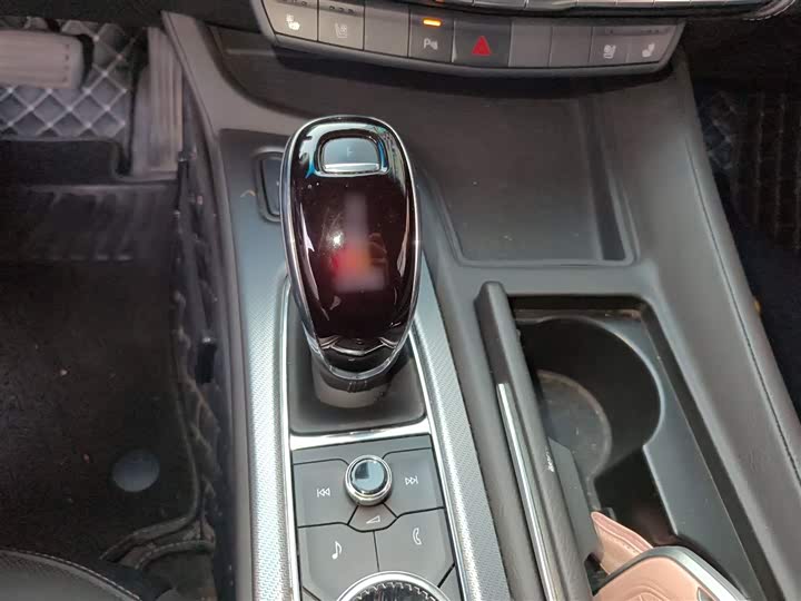 Фото 7 - Cadillac CT5