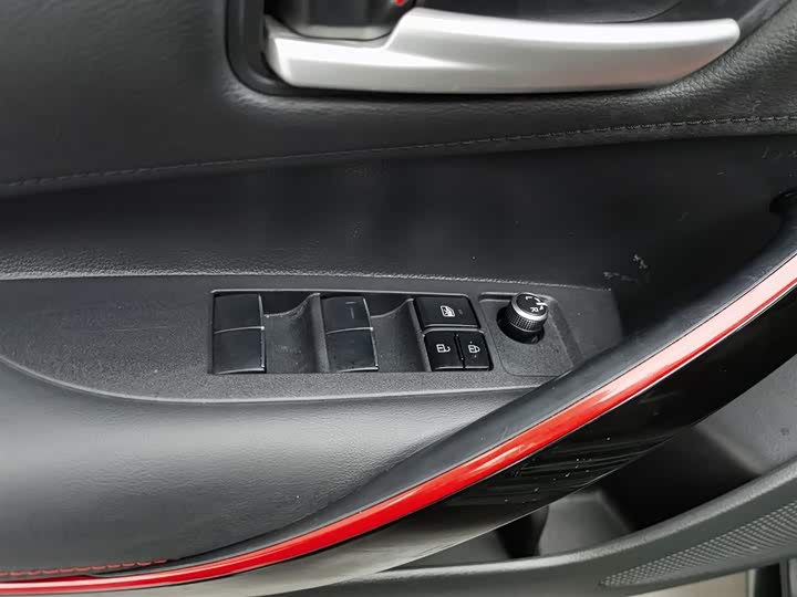 Фото 9 - Toyota Levin