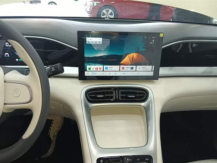 Фото 5 - Geely Galaxy Geome