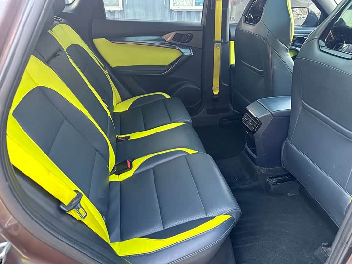 Фото 16 - MG Motor One