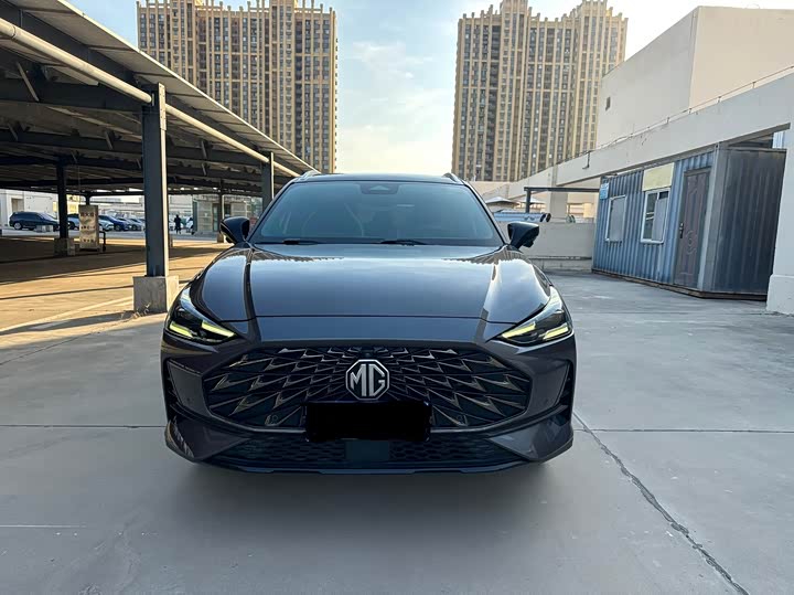 Фото 2 - MG Motor One