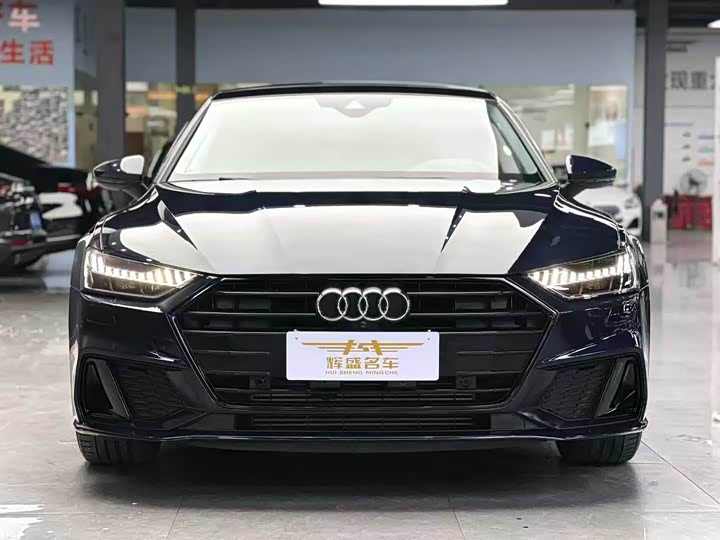 Фото 2 - Audi A7