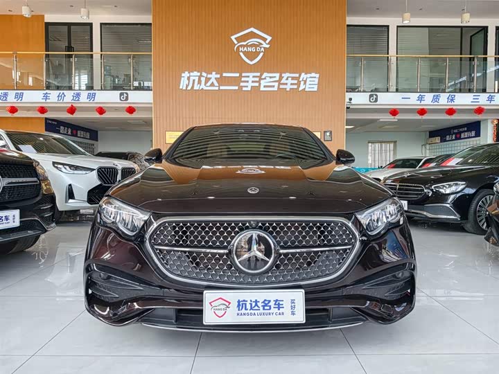 Фото 2 - Mercedes-Benz E-Class