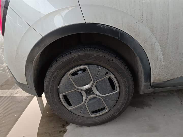 Фото 26 - GAC Aion UT