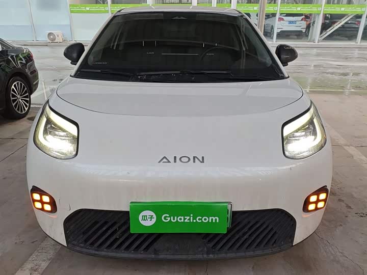 Фото 3 - GAC Aion UT