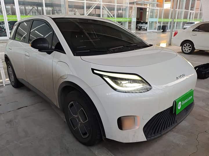 Фото 4 - GAC Aion UT