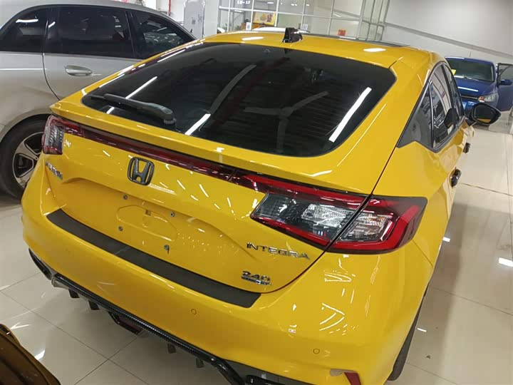 Фото 7 - Honda Integra