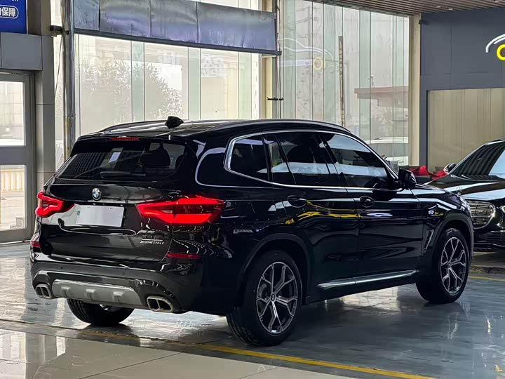 Фото 15 - BMW X3