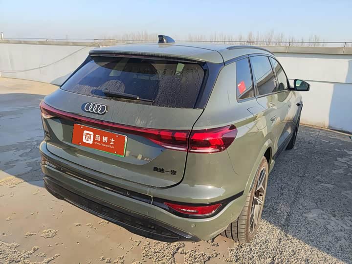 Фото 3 - Audi Q6L e-tron