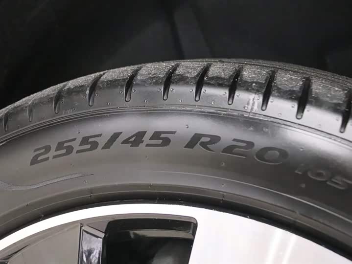 Фото 19 - Volvo XC60 Hybrid