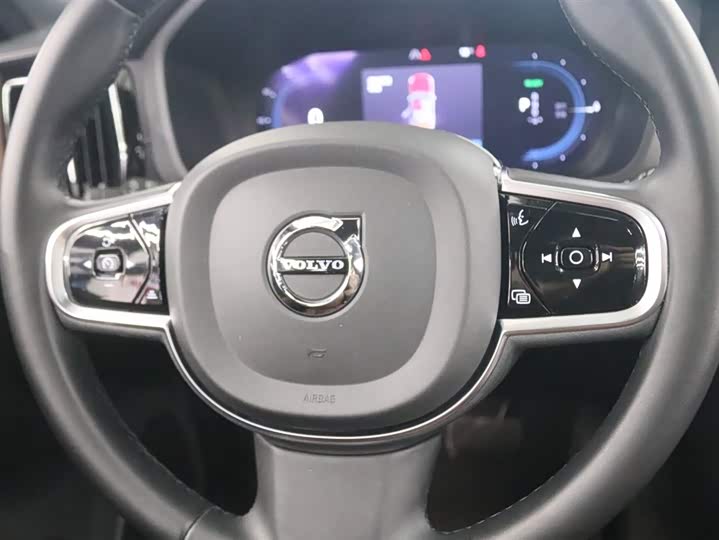 Фото 6 - Volvo XC60 Hybrid