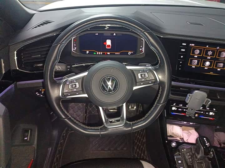 Фото 3 - Volkswagen Tayron