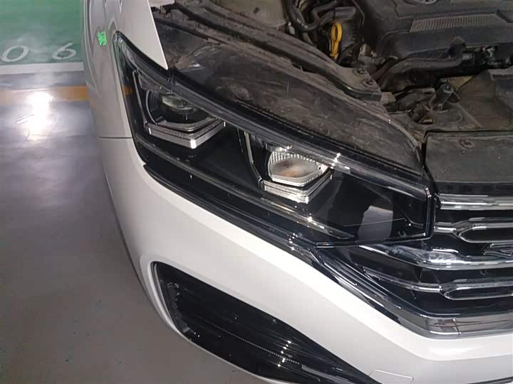 Фото 30 - Volkswagen Tayron