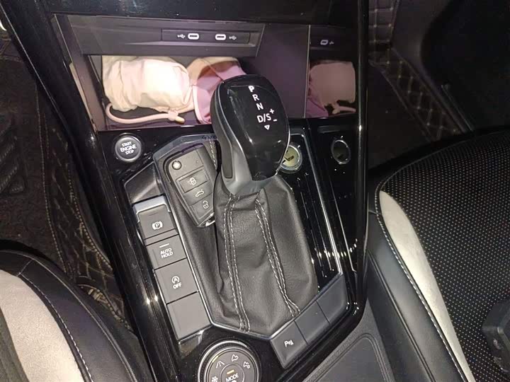 Фото 7 - Volkswagen Tayron