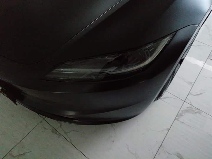 Фото 24 - Tesla Model 3