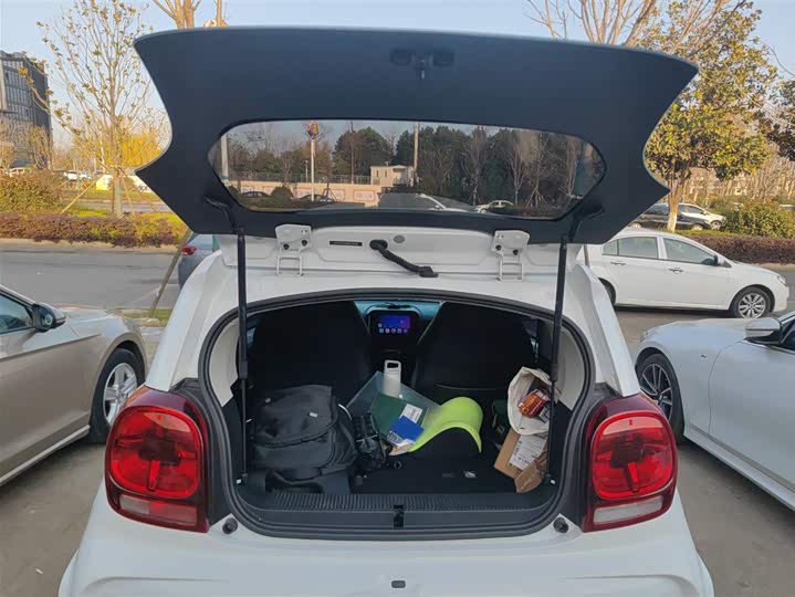 Фото 19 - Roewe Clever