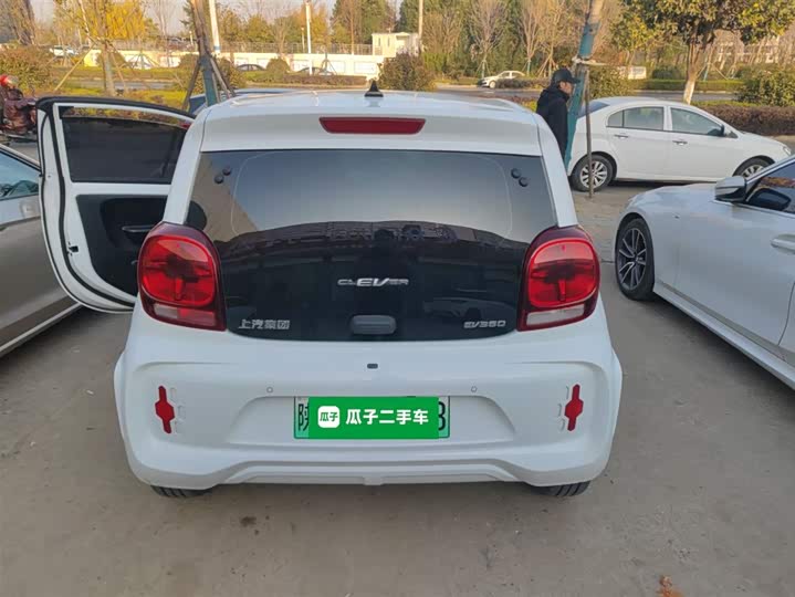 Фото 6 - Roewe Clever