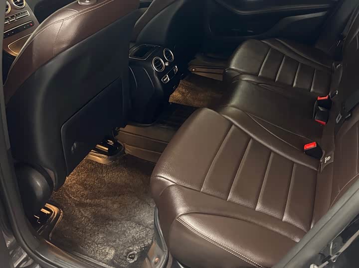 Фото 9 - Mercedes-Benz GLC-Class