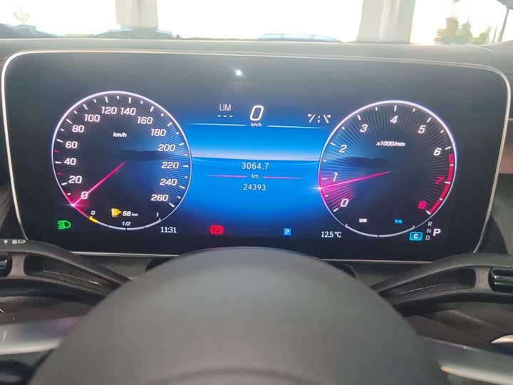 Фото 12 - Mercedes-Benz GLC-Class