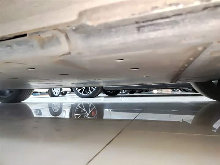 Фото 22 - Audi Q4 e-tron