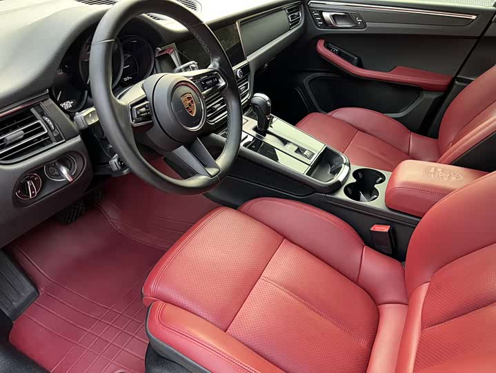 Фото 8 - Porsche Macan