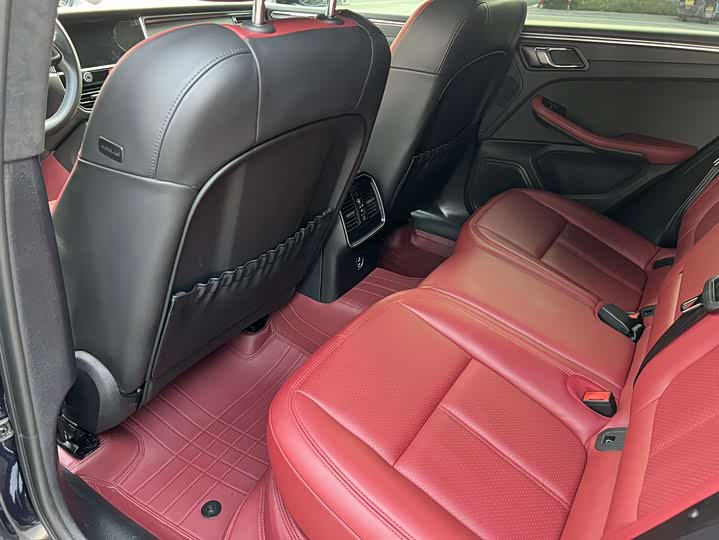 Фото 9 - Porsche Macan