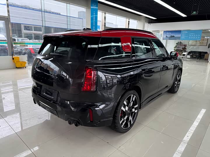Фото 5 - Mini Countryman JCW