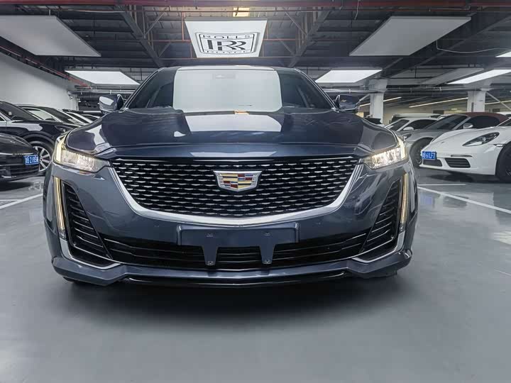 Фото 2 - Cadillac CT5