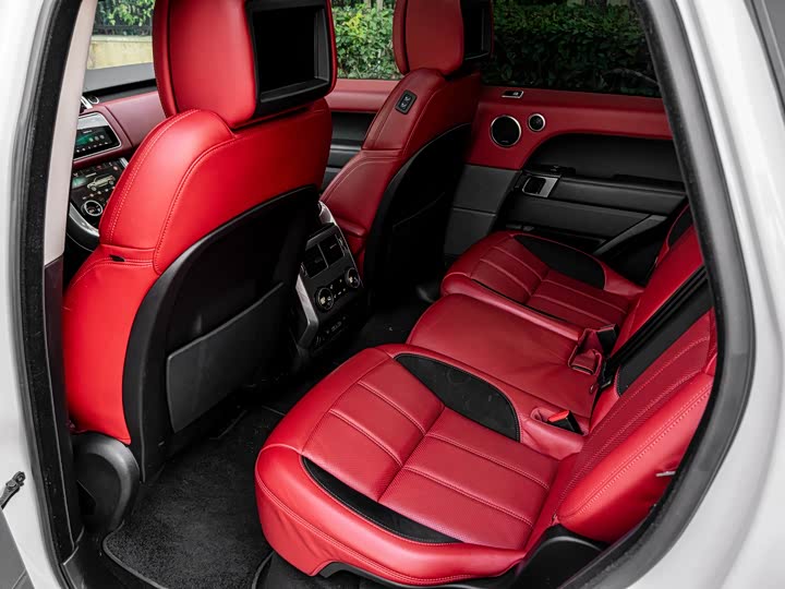 Фото 10 - Land Rover Range Rover Sport