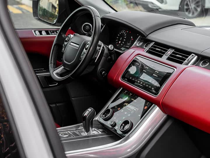 Фото 16 - Land Rover Range Rover Sport