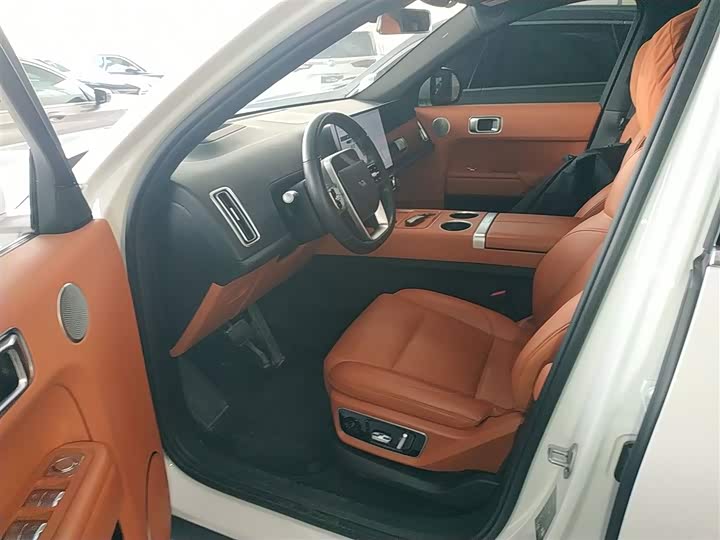 Фото 15 - LiXiang L7