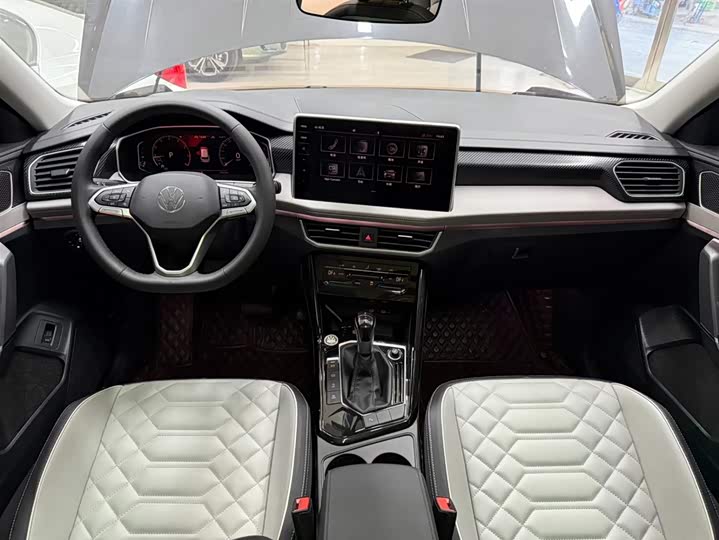 Фото 20 - Volkswagen Tayron