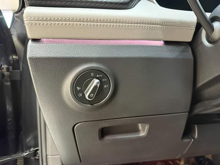 Фото 9 - Volkswagen Tayron