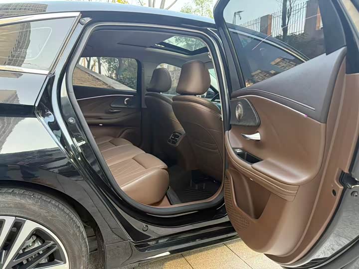 Фото 11 - Chery Arrizo 8