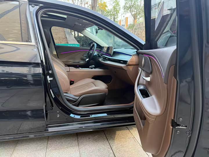 Фото 12 - Chery Arrizo 8