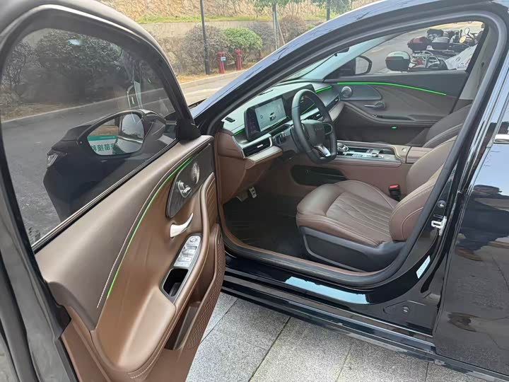 Фото 9 - Chery Arrizo 8