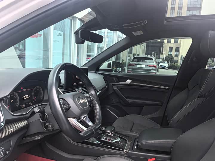 Фото 15 - Audi Q5L Sportback