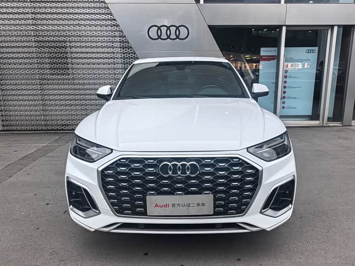 Фото 2 - Audi Q5L Sportback