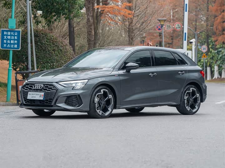 Фото 1 - Audi A3