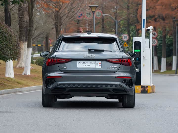 Фото 10 - Audi A3