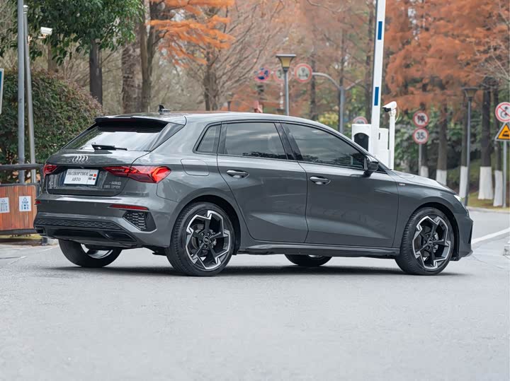 Фото 11 - Audi A3