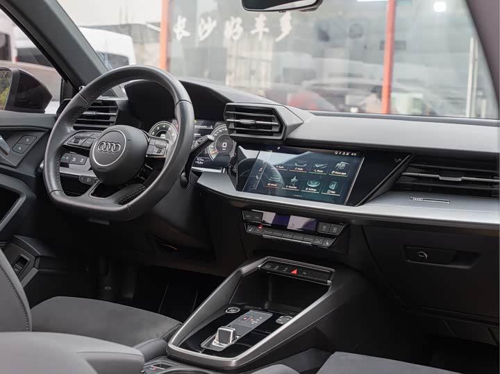 Фото 20 - Audi A3