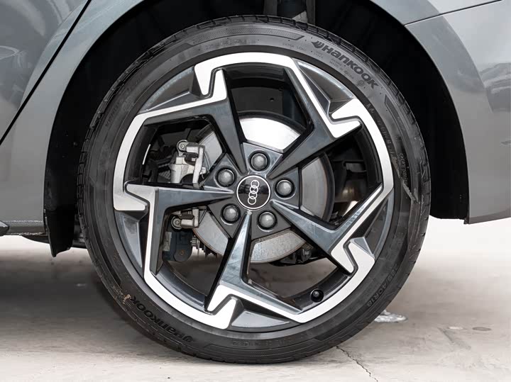 Фото 22 - Audi A3