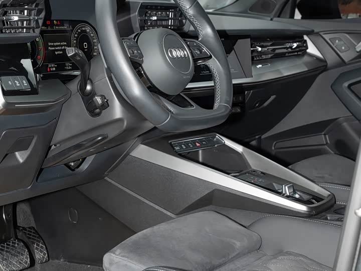 Фото 23 - Audi A3