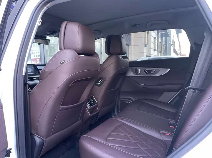 Фото 12 - Chery Tiggo 8 Pro