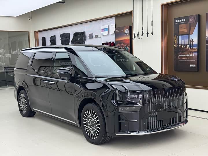 Фото 3 - Zeekr 009